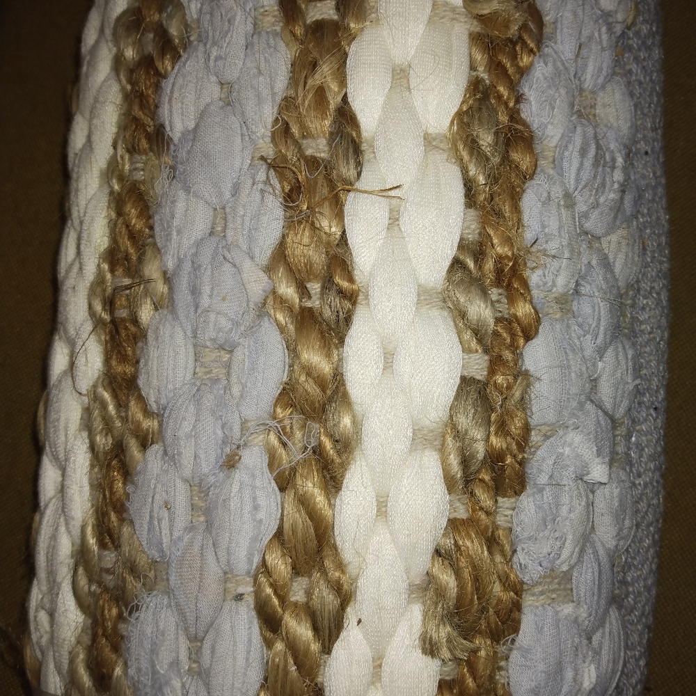 Scatter Rug - woven - Picture 2 of 3